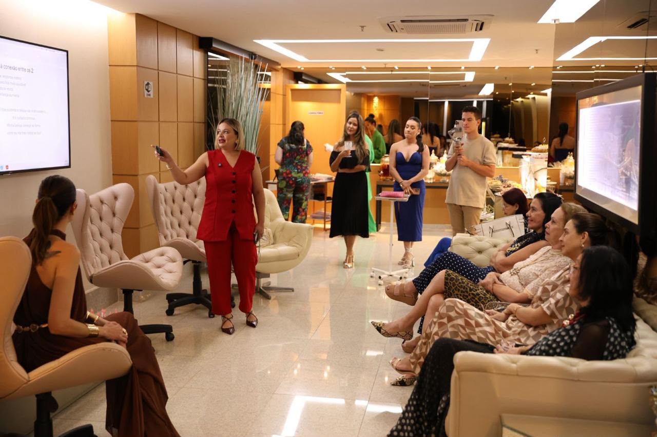 Evento presencial com Hoberta Oliveira