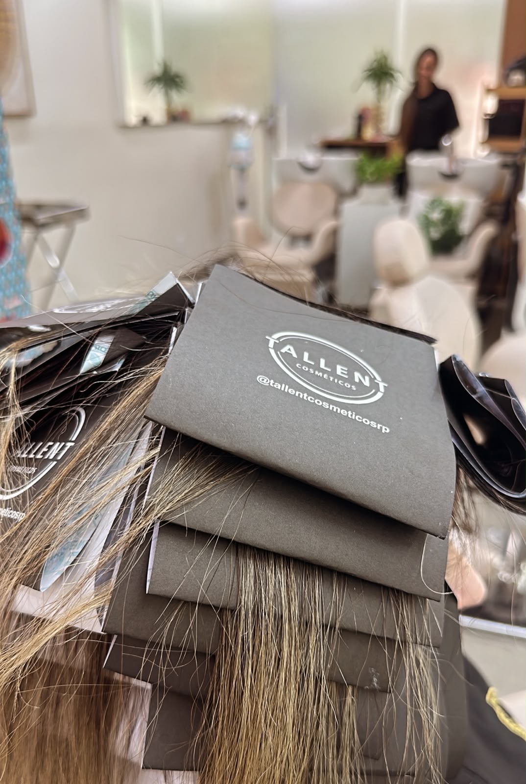 Materiais e mechas de cabelo Talent Cosméticos